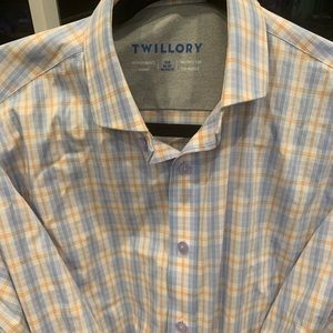 Non-Iron Performance Button Down Shirt Long Sleeve